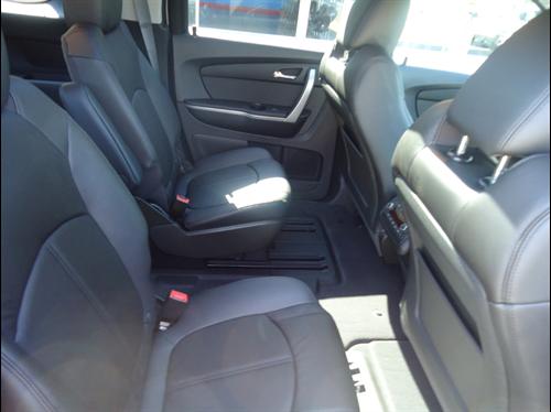GMC Acadia 2012 photo 4