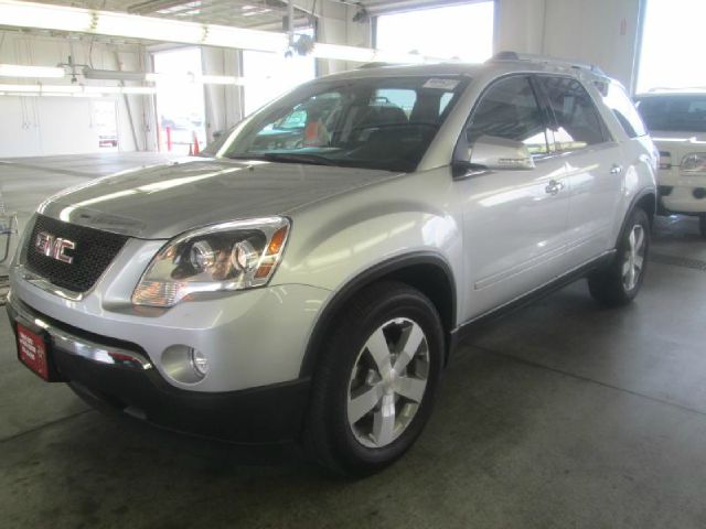 GMC Acadia 2012 photo 2