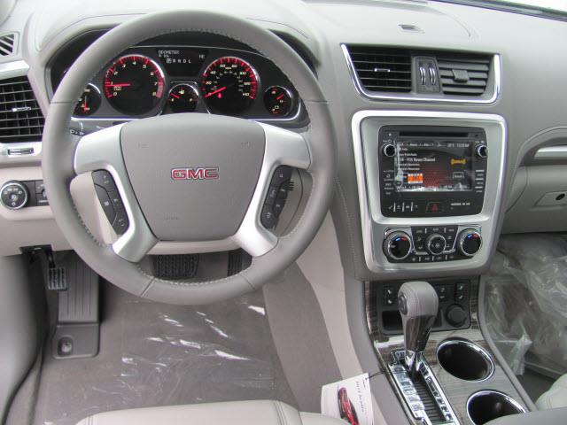 GMC Acadia 2013 photo 6