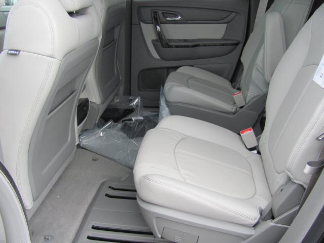 GMC Acadia 2013 photo 7