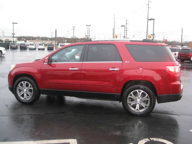 GMC Acadia 2013 photo 4