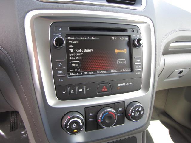 GMC Acadia 2013 photo 9