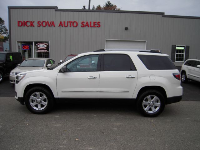 GMC Acadia 2013 photo 2