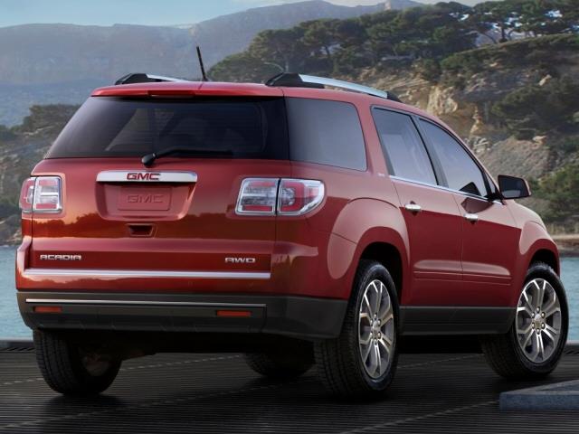 GMC Acadia 2014 photo 3