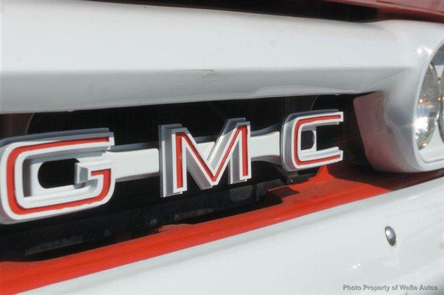 GMC C10 1966 photo 3