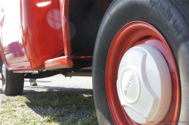 GMC C10 1966 photo 4