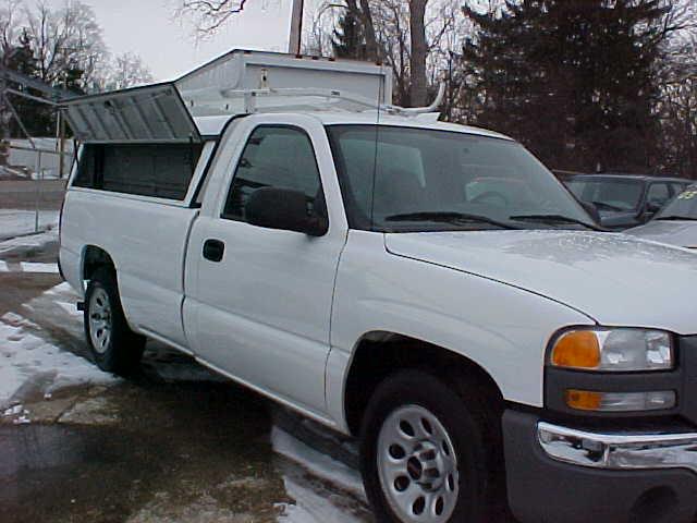 GMC C1500 2005 photo 2