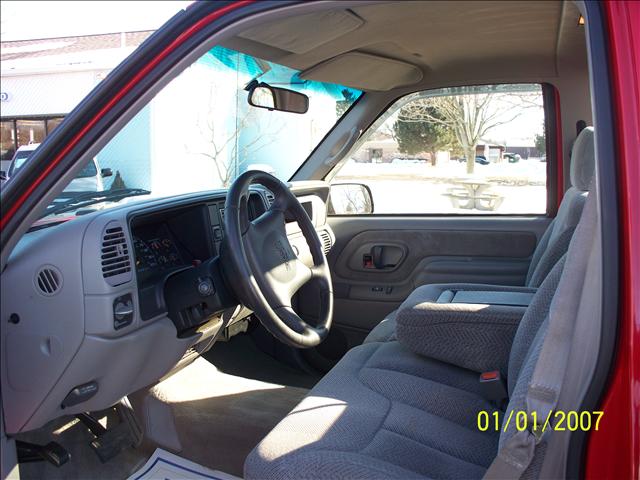 GMC C2500 2000 photo 2