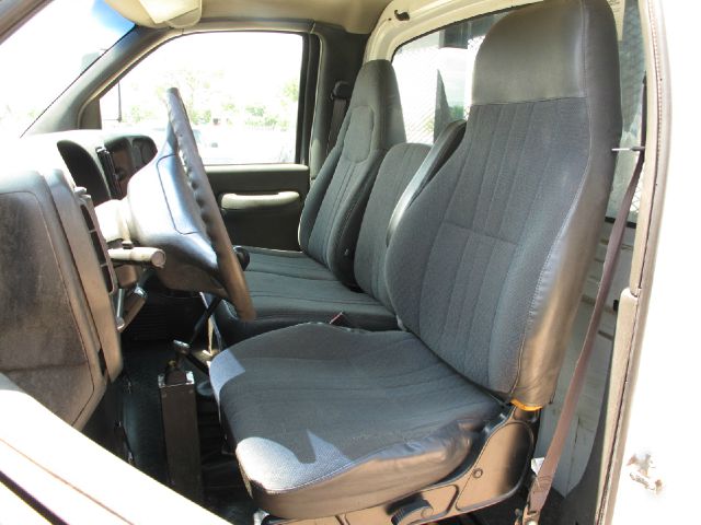 GMC C6500 2006 photo 2