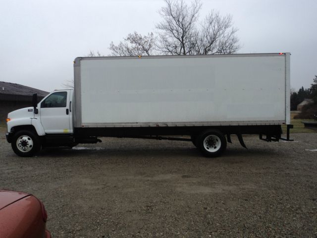 GMC C7500 2005 photo 3