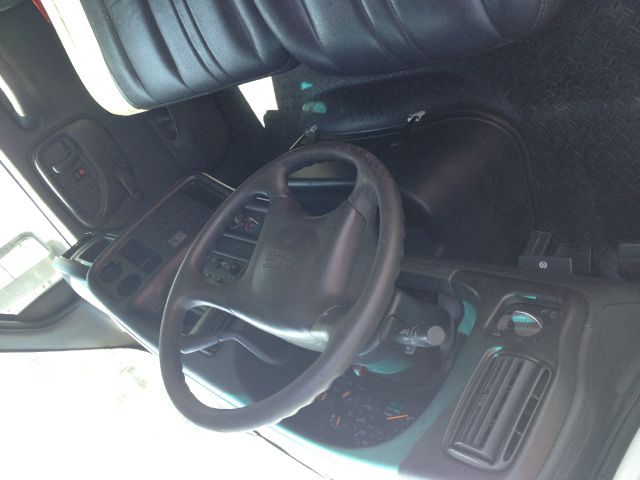 GMC C7C 2005 photo 1