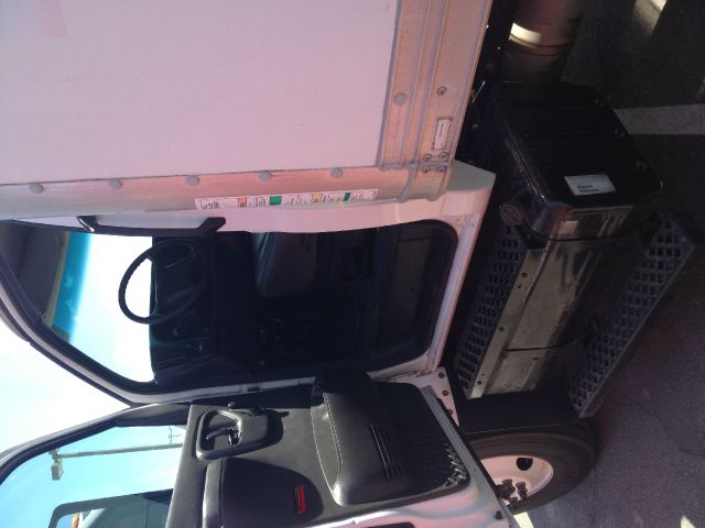 GMC C7C 2005 photo 2