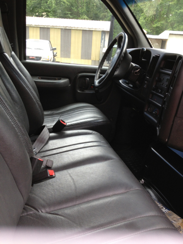 GMC C7C042 2004 photo 4