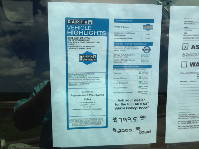 GMC Canyon 2004 photo 2