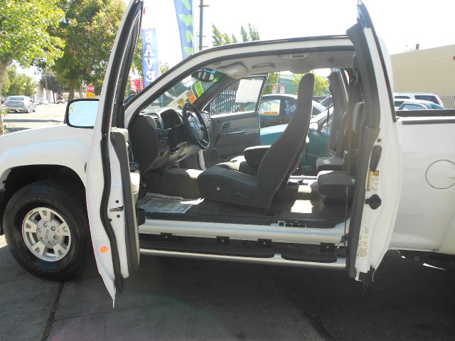 GMC Canyon 2004 photo 20