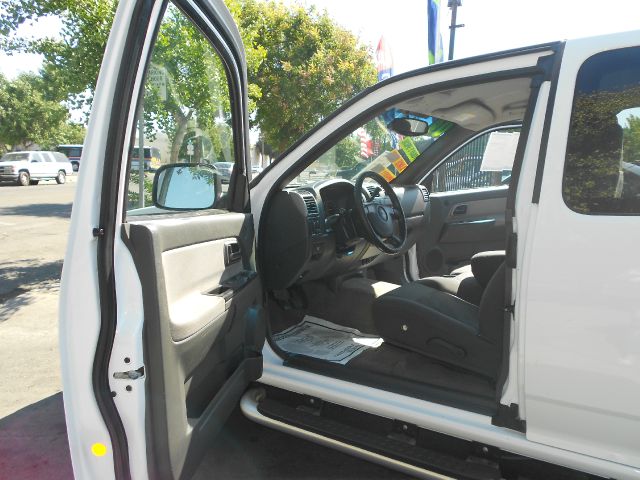 GMC Canyon 2004 photo 8