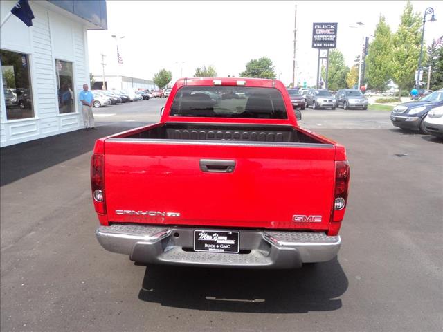 GMC Canyon 2005 photo 3