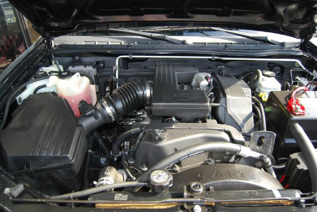 GMC Canyon 2005 photo 1