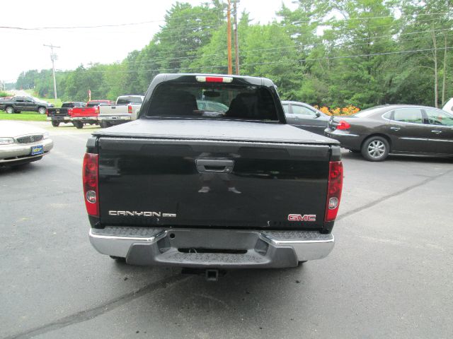 GMC Canyon WOW OH Wowbig FOOT IN THE House Pickup Truck