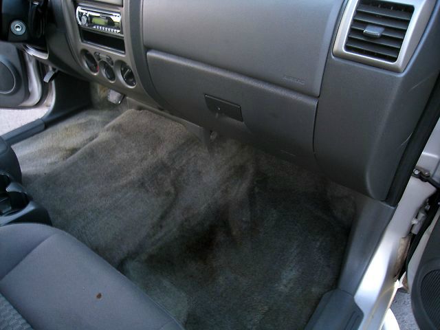 GMC Canyon 2006 photo 16