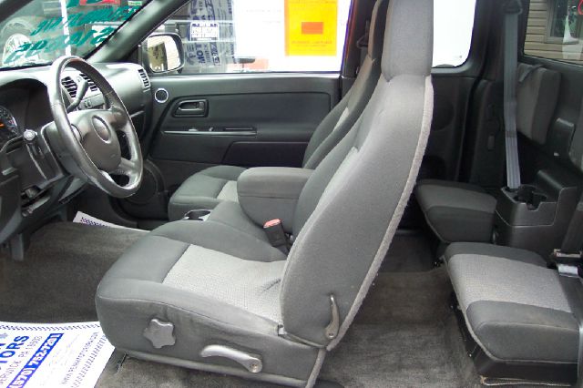 GMC Canyon 2007 photo 2