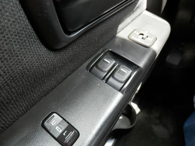 GMC Canyon 2007 photo 10