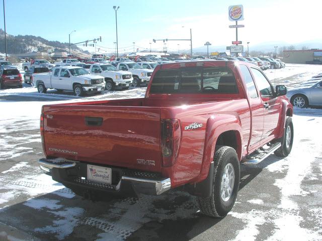 GMC Canyon 2008 photo 2