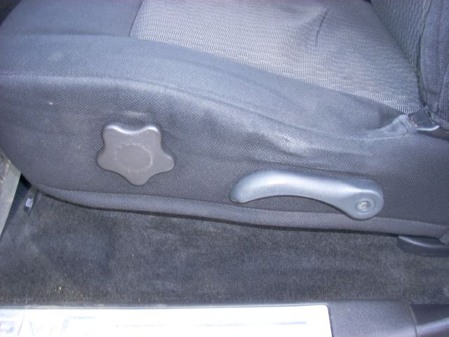 GMC Canyon 2008 photo 1