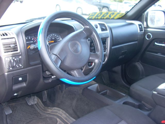 GMC Canyon 2008 photo 11