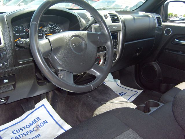 GMC Canyon 2008 photo 26
