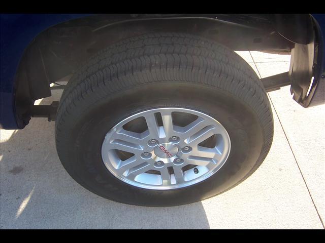 GMC Canyon 2009 photo 3