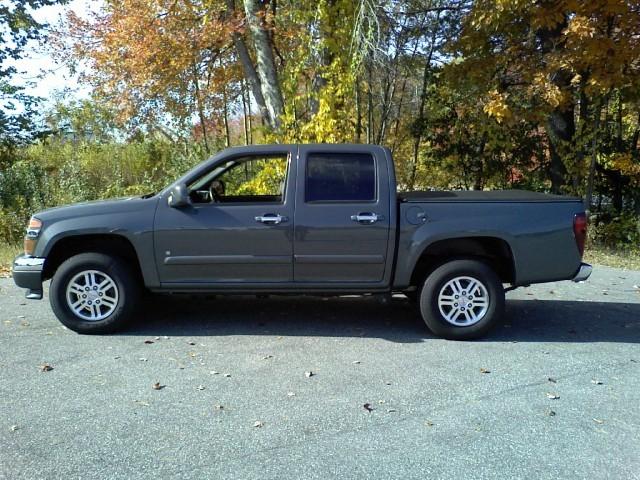 GMC Canyon 2009 photo 2