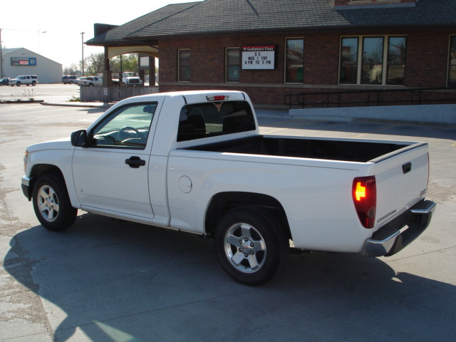 GMC Canyon 2009 photo 10