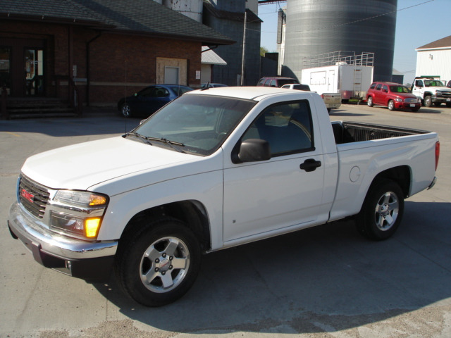GMC Canyon 2009 photo 11