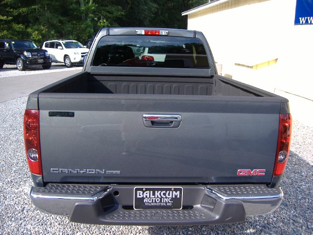GMC Canyon 2010 photo 2