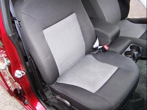 GMC Canyon 2010 photo 2