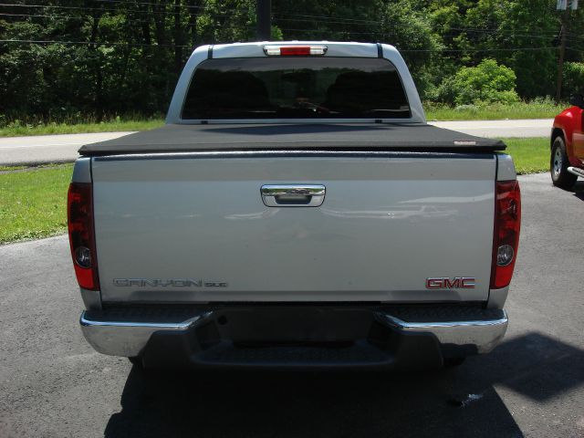 GMC Canyon 2010 photo 1