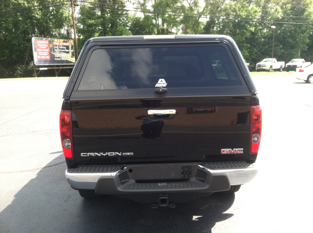 GMC Canyon 2011 photo 1