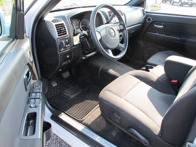 GMC Canyon 2011 photo 1