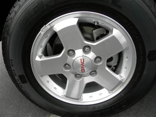 GMC Canyon 2011 photo 2