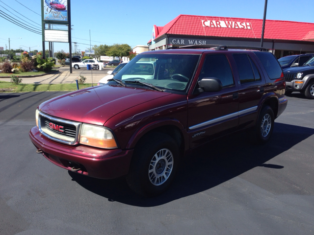GMC Envoy 2000 photo 2