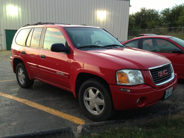 GMC Envoy 2002 photo 1