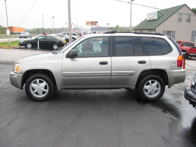 GMC Envoy 2002 photo 3