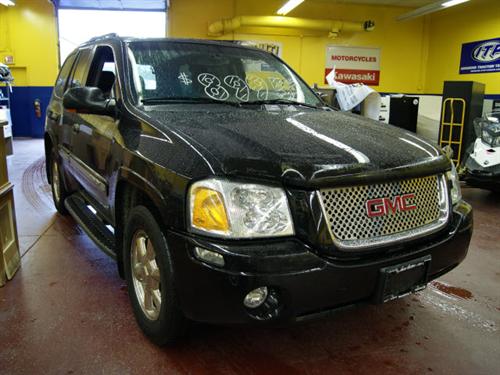 GMC Envoy 2002 photo 3