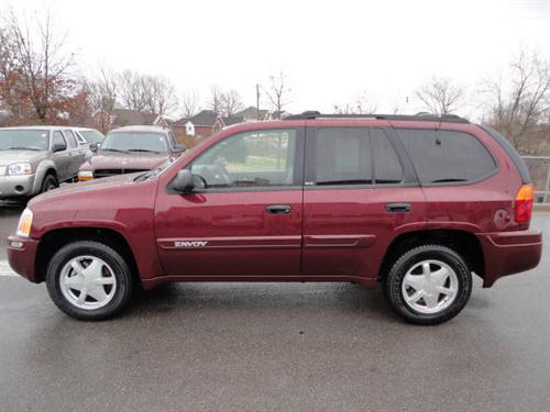 GMC Envoy 2002 photo 1