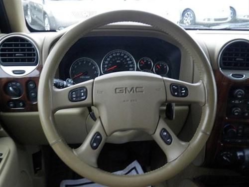 GMC Envoy 2002 photo 5