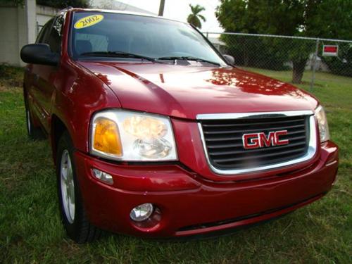 GMC Envoy 2002 photo 1