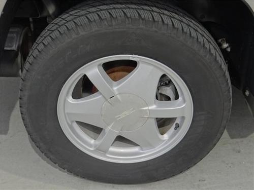 GMC Envoy 2002 photo 3