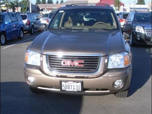 GMC Envoy 2003 photo 1