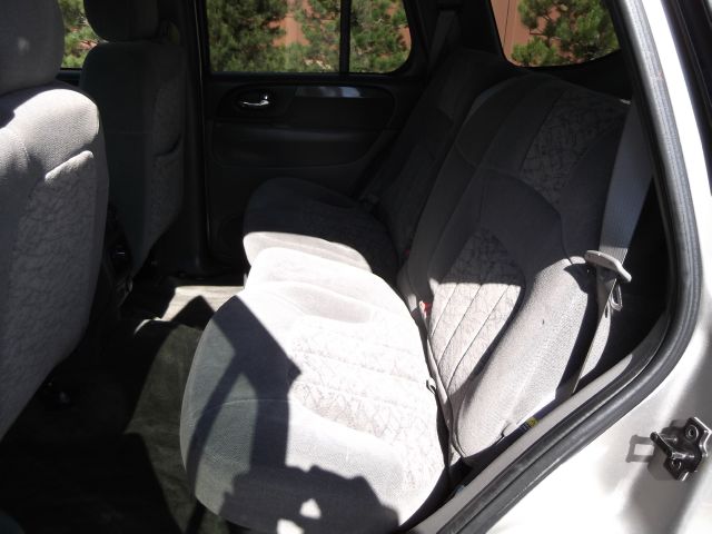 GMC Envoy 2003 photo 4